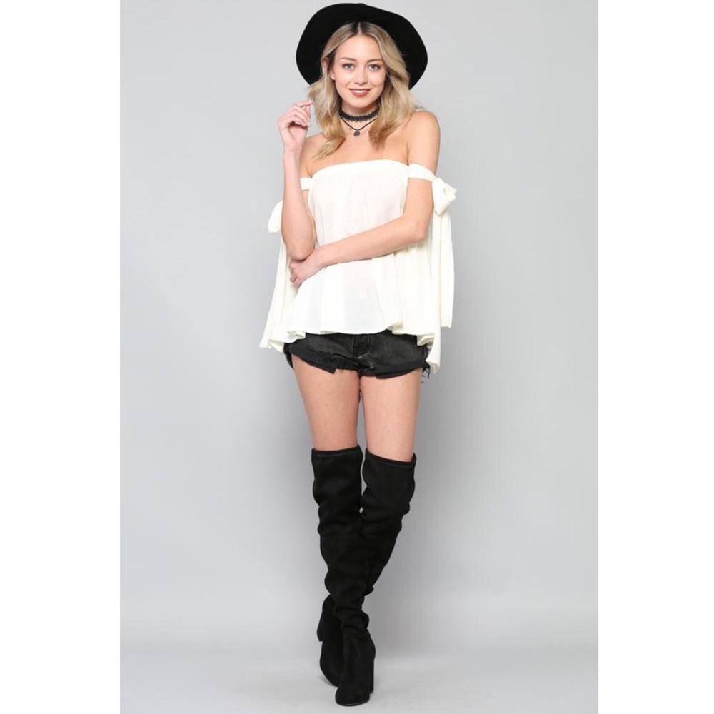 ✅NEW✅SATIN OFF SHOULDER TOP